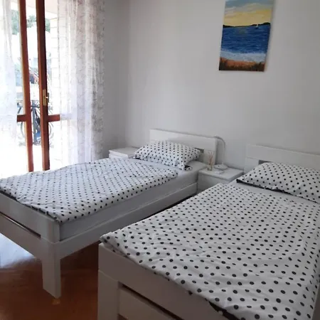 Apartma Seaside *